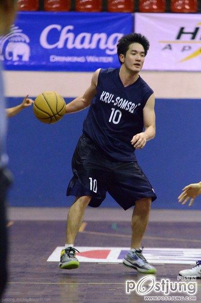 อ้วน รังสิต ศิรนานนท์ หล่อ ตี๋ หุ่นดี เซ็กซี่ที่สุดด!!!!!