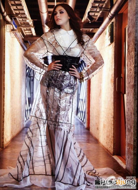 ชมพู่-อารยา @ พลอยแกมเพชร vol. 20 no. 471 September 2011