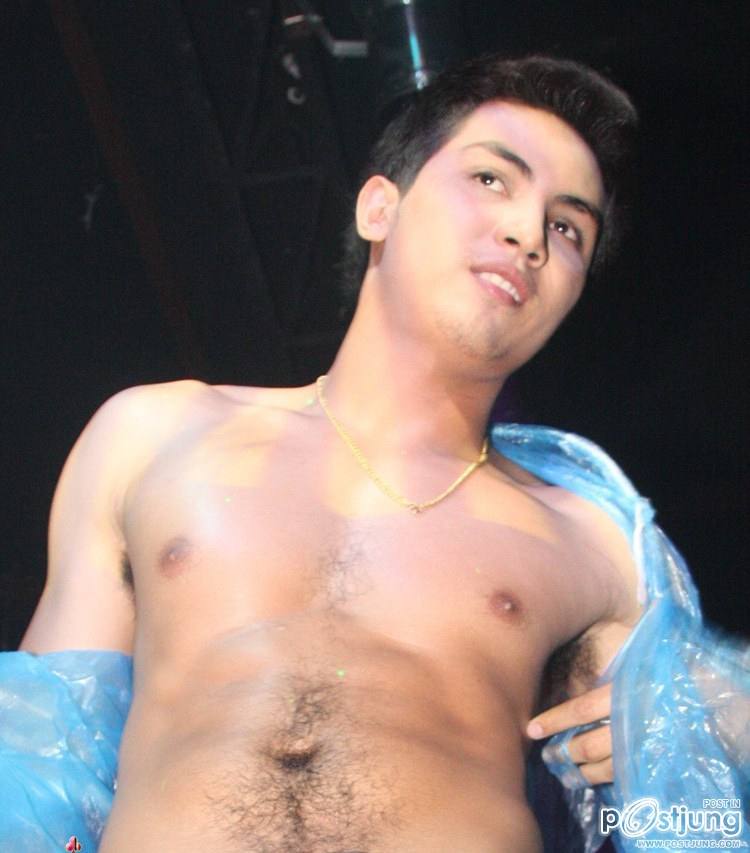 เดินแบบโอ้วววอีสสส2