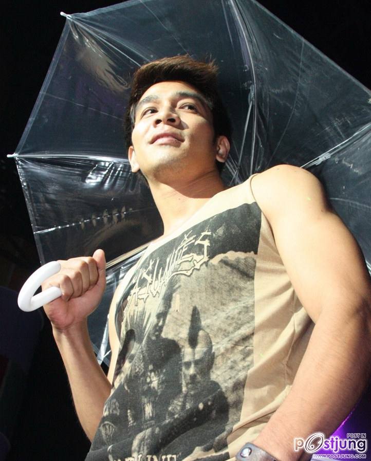 เดินแบบโอ้วววอีสสส2