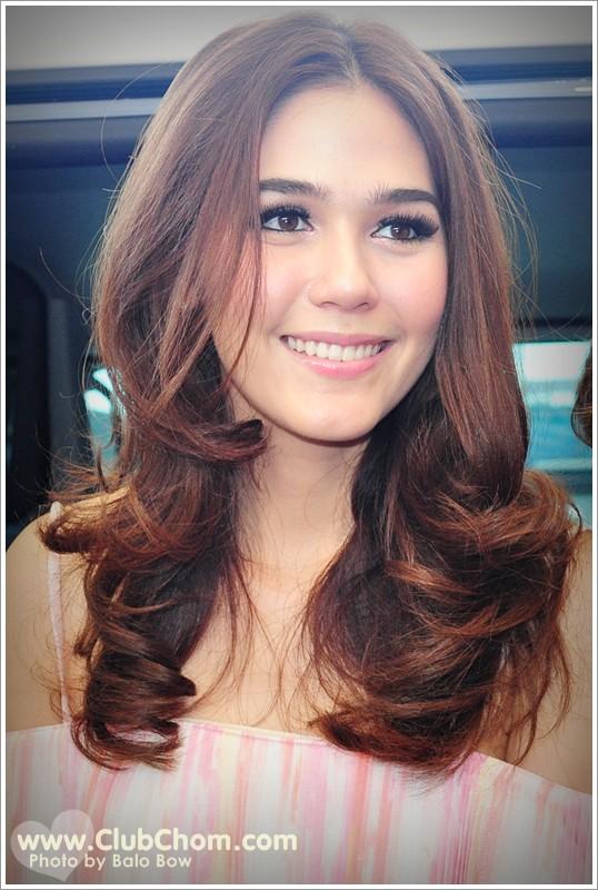 ชมพู่ อารยา มาเปิดตัวLUX @แม็คโครบางบอน