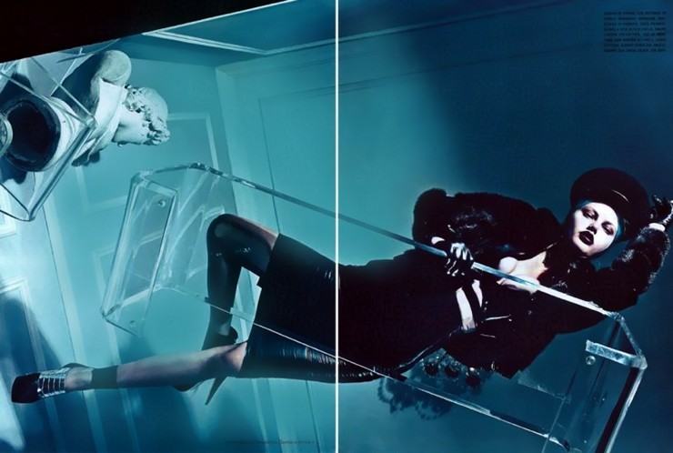 Fasion : A POINT OF VIEW @ Vogue Italia September 2011