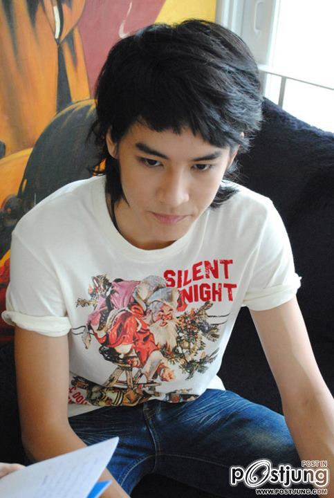 เก้า จิรายุ...น่ารัก+