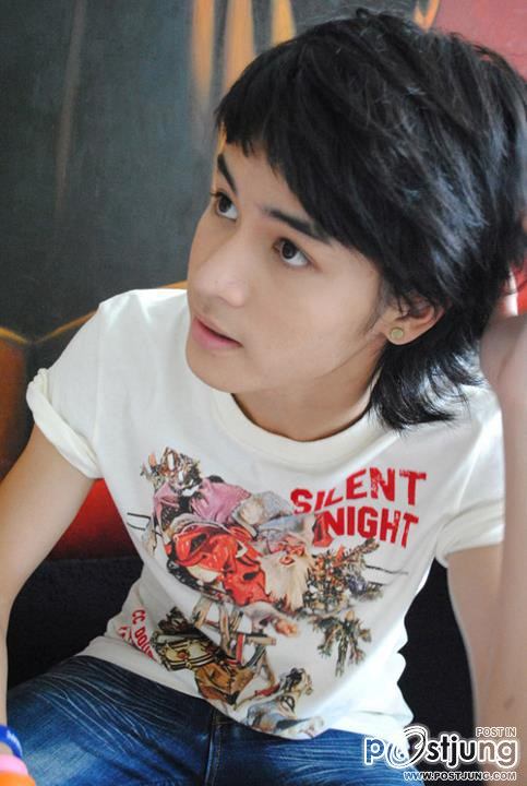 เก้า จิรายุ...น่ารัก+