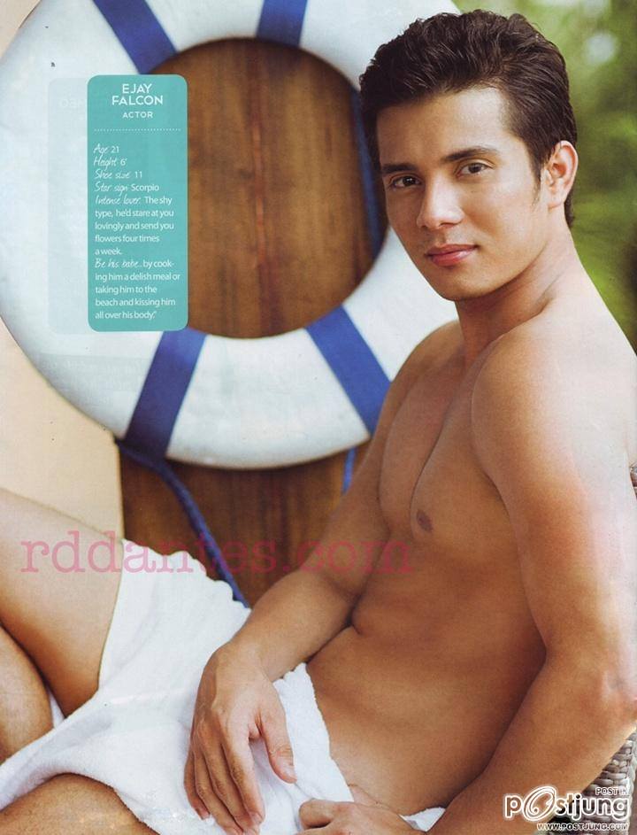 10 Centerfolds @ Cosmopolitan Philippine September 2011