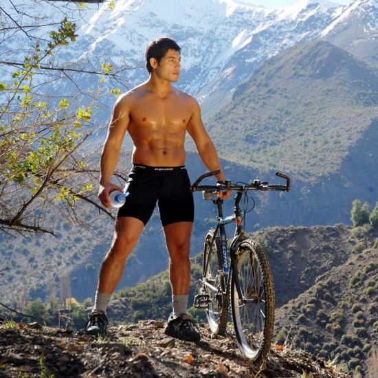 ออกกำลังกายกับหนุ่มเซ็กซี่