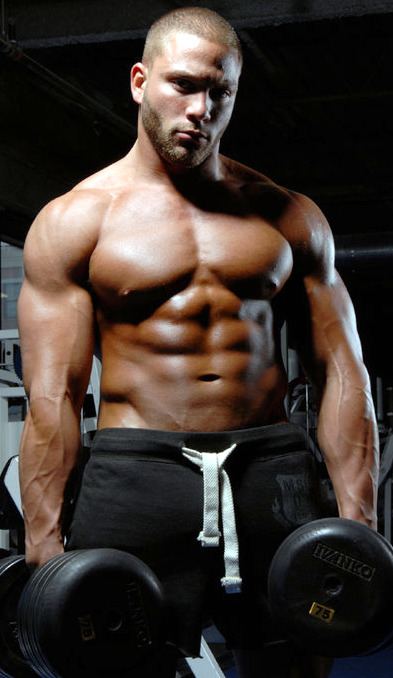 ออกกำลังกายกับหนุ่มเซ็กซี่