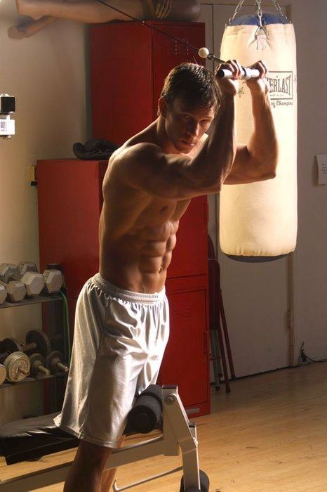 ออกกำลังกายกับหนุ่มเซ็กซี่