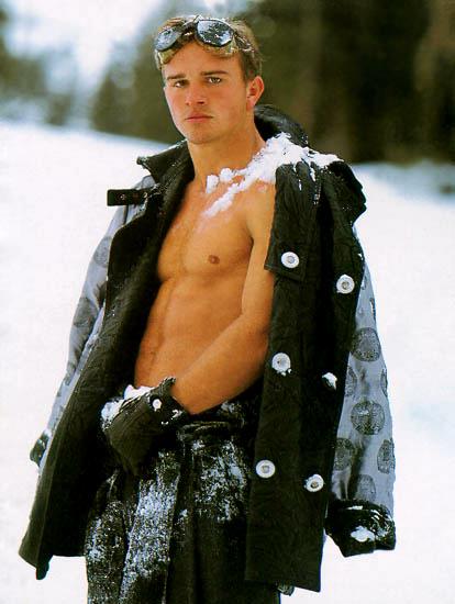 surfers, skaters & skiers กีฬาไหนเร้าใจคุณ