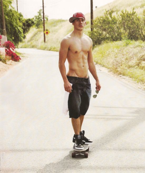 surfers, skaters & skiers กีฬาไหนเร้าใจคุณ