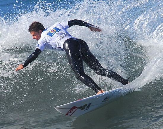 surfers, skaters & skiers กีฬาไหนเร้าใจคุณ