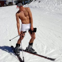 surfers, skaters & skiers กีฬาไหนเร้าใจคุณ