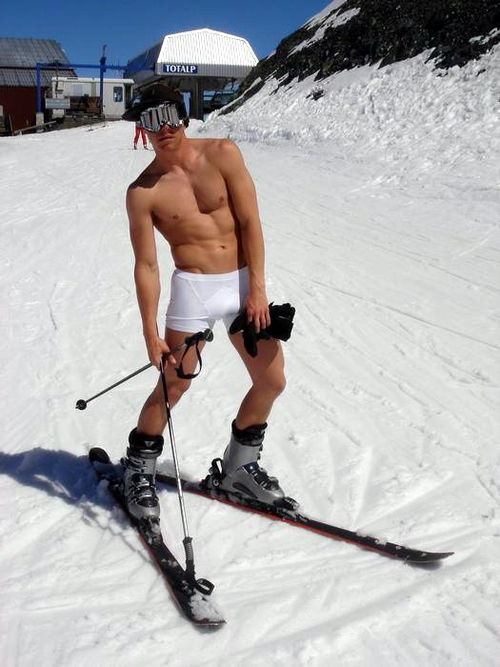 surfers, skaters & skiers กีฬาไหนเร้าใจคุณ