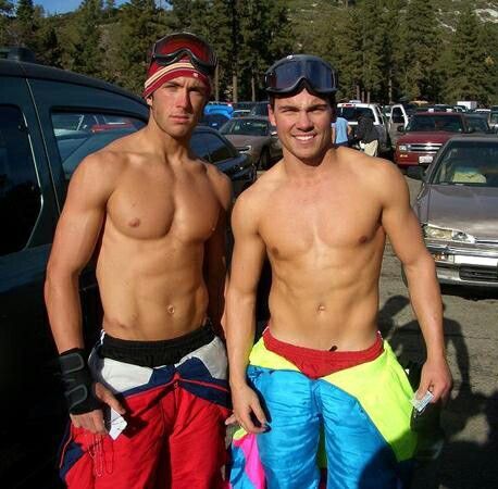 surfers, skaters & skiers กีฬาไหนเร้าใจคุณ