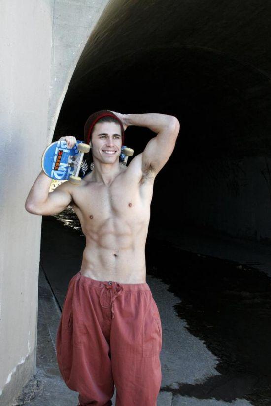 surfers, skaters & skiers กีฬาไหนเร้าใจคุณ