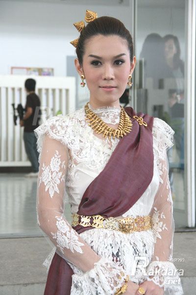 อีกสักรูปเนาะ