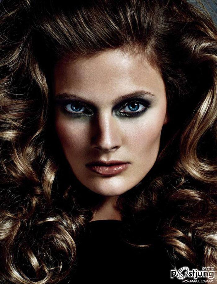 Constance Jablonski @ Num&eacute;ro no.11 China Magazine September 2011