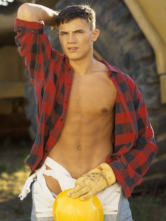 ช่างเครื่องคนสวนกรรมกรแข่งกันเซ็กซี่