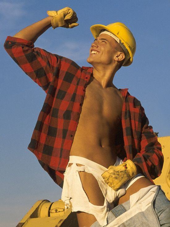 ช่างเครื่องคนสวนกรรมกรแข่งกันเซ็กซี่