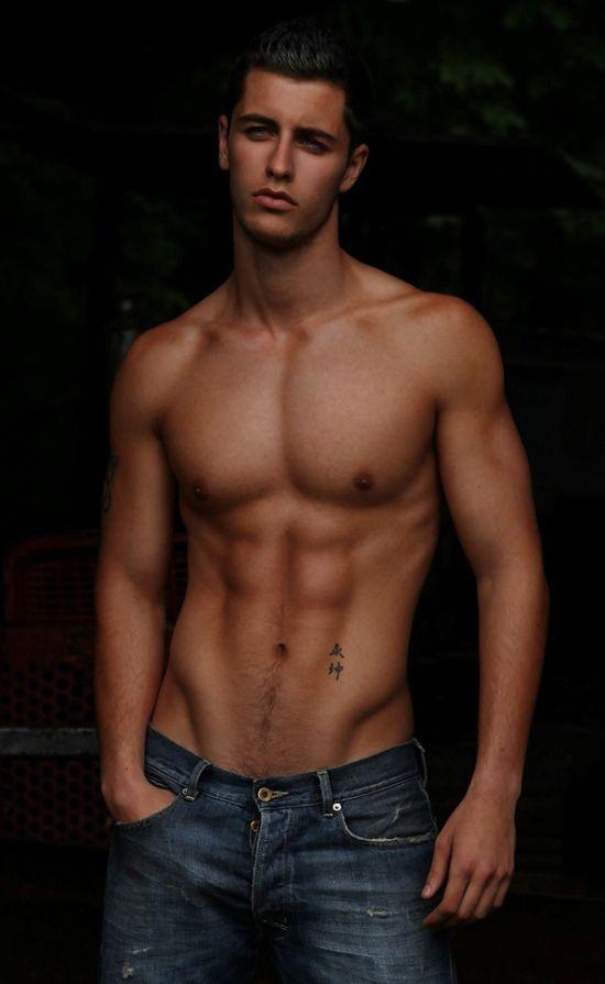 ใส่ยีนแล้วเซ็กซี่แบบนี้มั้ย