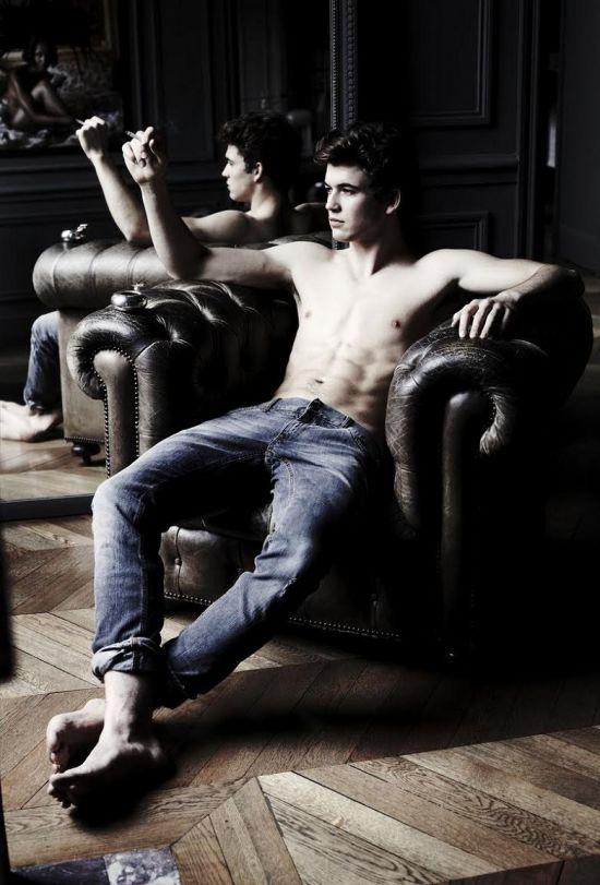 ใส่ยีนแล้วเซ็กซี่แบบนี้มั้ย