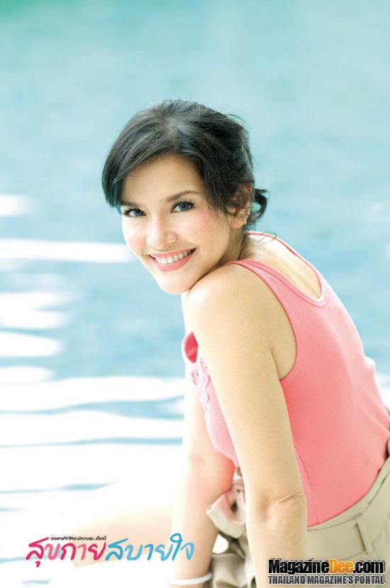 อ้อม พิยดา @ สุขกายสบายใจ vol. 1 no. 7 September 2011