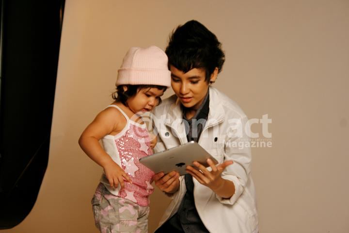 (เบี้องหลังถ่ายแบบ) @TOM ACT MAGAZINE vol.4 no.27 September 2011