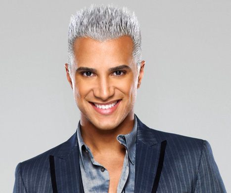 เจย์ แมนูเอล - ผู้กำกับการถ่ายภาพ