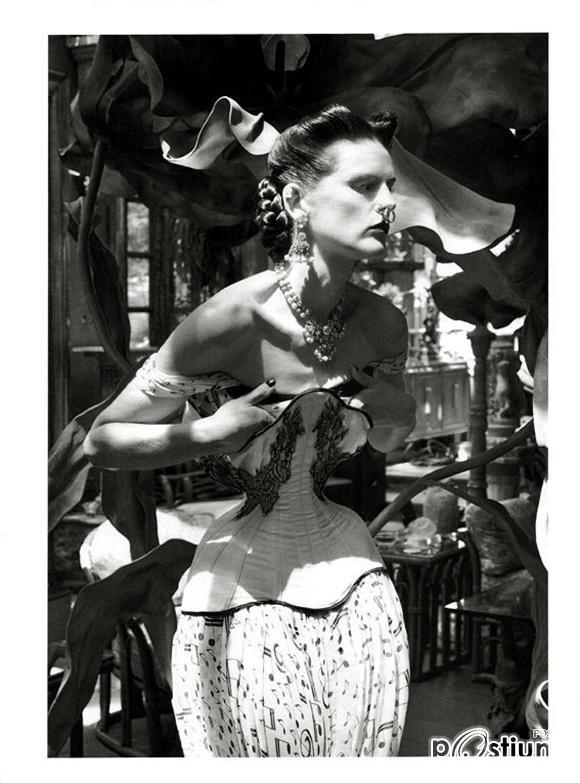 Stella Tennant @ Vogue Italia September 2011