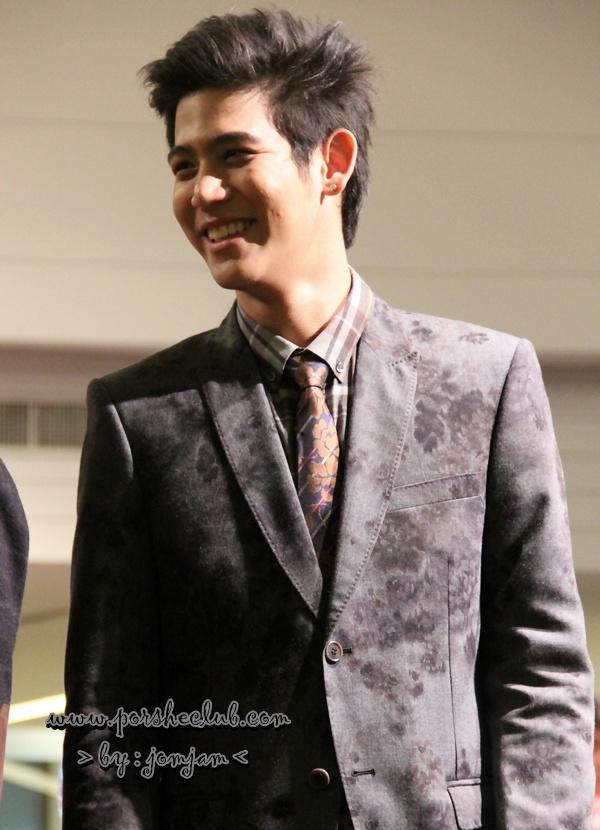 พอร์ช เดินแบบงาน Men’s Mission to Style by Thanachart @ Siam Paragon