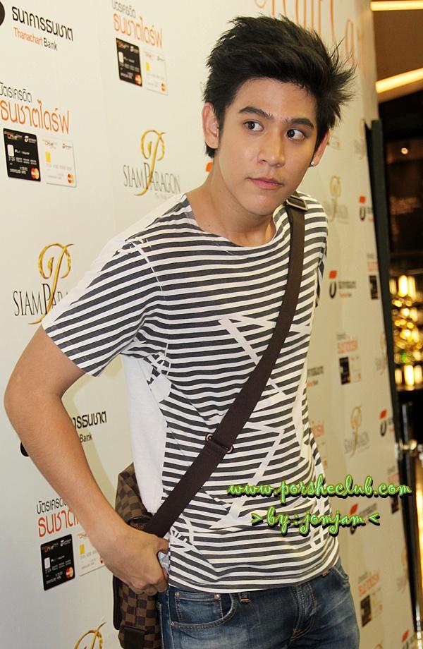พอร์ช เดินแบบงาน Men’s Mission to Style by Thanachart @ Siam Paragon