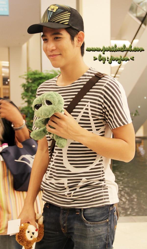 พอร์ช เดินแบบงาน Men’s Mission to Style by Thanachart @ Siam Paragon