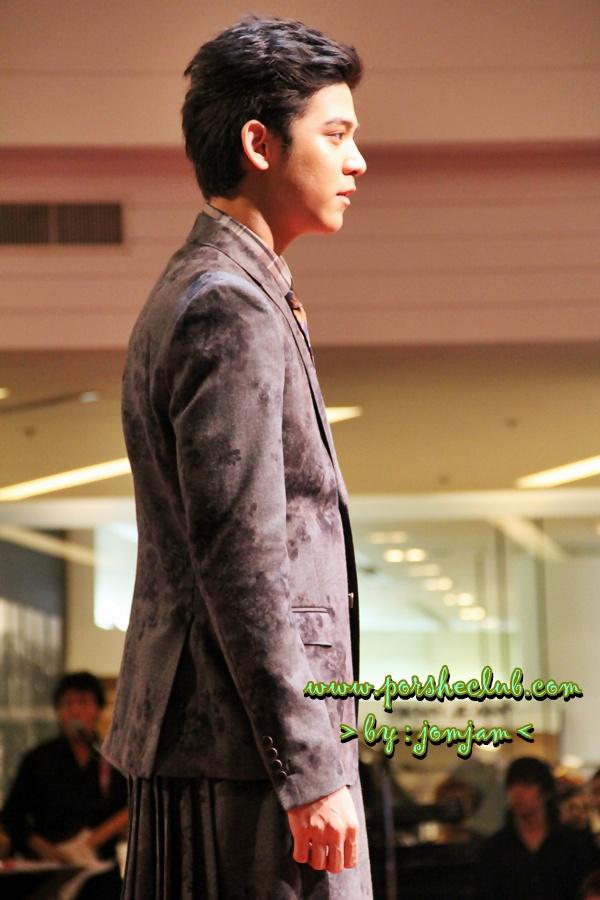พอร์ช เดินแบบงาน Men’s Mission to Style by Thanachart @ Siam Paragon