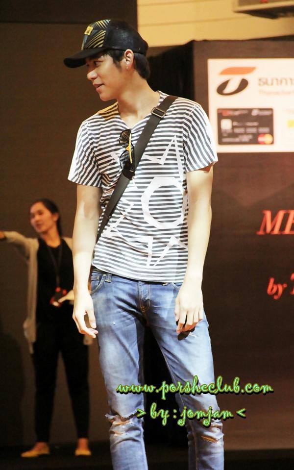 พอร์ช เดินแบบงาน Men’s Mission to Style by Thanachart @ Siam Paragon