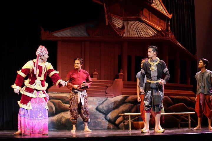 ศรราม และเหล่านักแสดงชื่อดังในละครเวที สมเด็จพระนเรศวรมหาราช