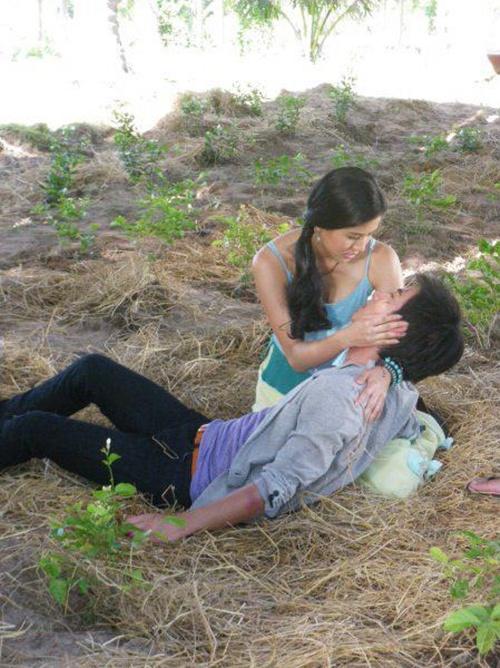 โตโน่..มาแล้วกับละคร บุหงาหน้าฝน [ออนแอร์ 19 ก.ย. 2554]