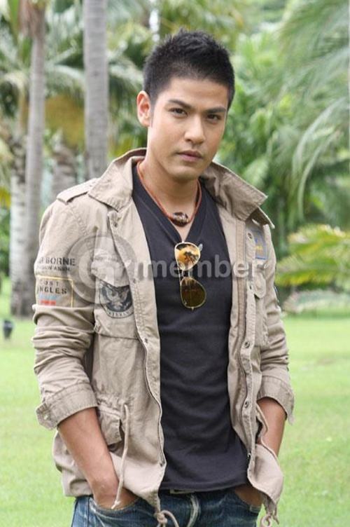 โตโน่..มาแล้วกับละคร บุหงาหน้าฝน [ออนแอร์ 19 ก.ย. 2554]