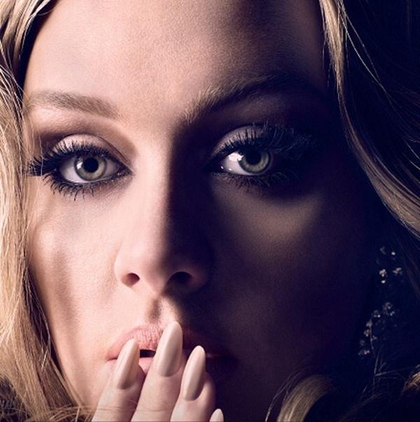 Adele poses @ Vogue UK October 2011