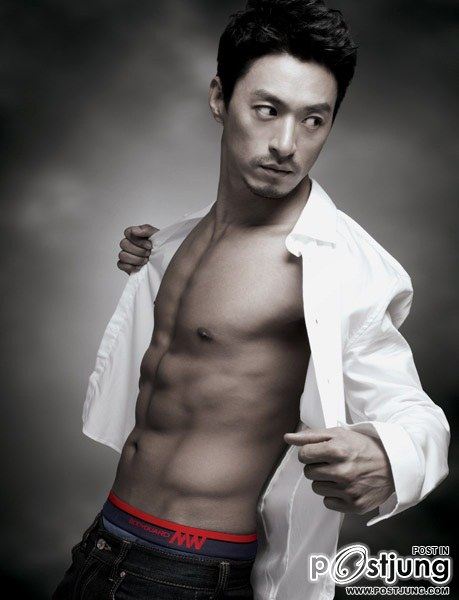 Joo Jin Mo