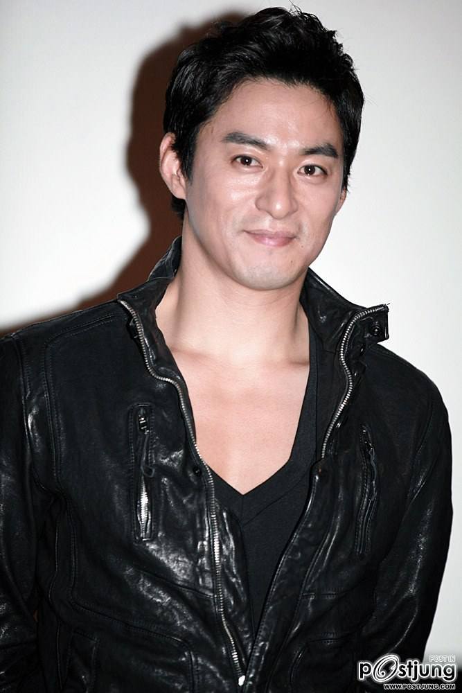 Joo Jin Mo