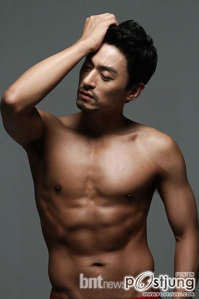 Joo Jin Mo