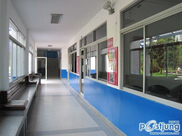 วิทยาลัยเทคโนโลยีศรีวัฒนาบริหารธุรกิจ.