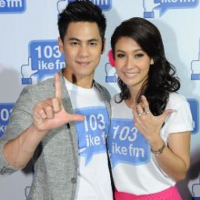 ศิลปินดารายกทัพกด Like ให้กำลังใจในงานเปิดคลื่นวิทยุน้องใหม่ 103 Like FM.