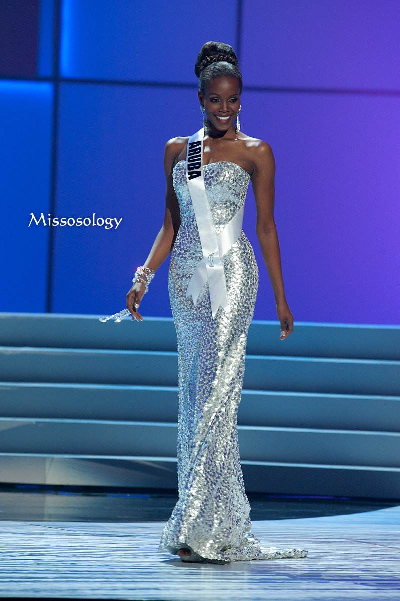 Miss Universe 2011 Presentation Show Evening Gown Competition