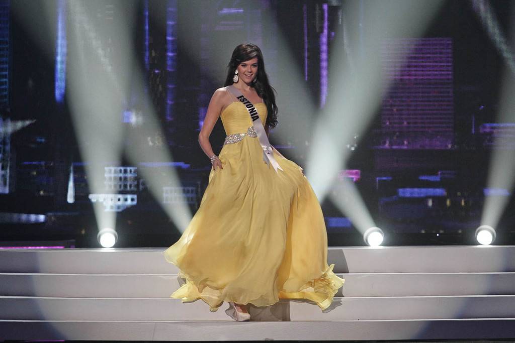 Miss Universe 2011 Presentation Show Evening Gown Competition