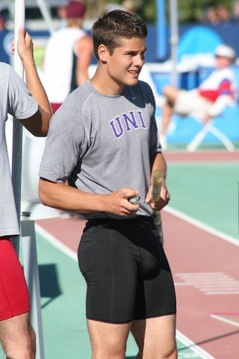 จ้องนานๆและเก็บไปฝันนะครับ