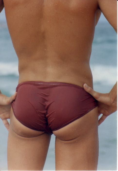 จ้องนานๆและเก็บไปฝันนะครับ