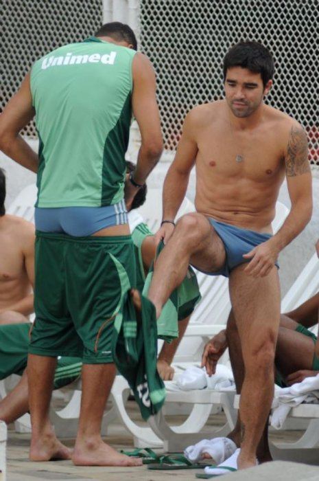 จ้องนานๆและเก็บไปฝันนะครับ