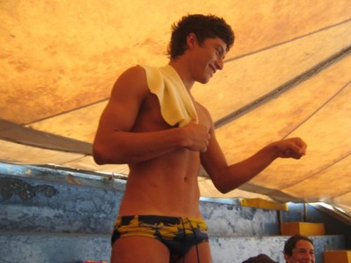 จ้องนานๆและเก็บไปฝันนะครับ