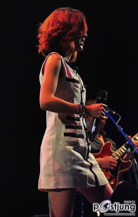 อัลบั้มเดี่ยวอัลบั้มแรกที่สุดของคุณภาพ